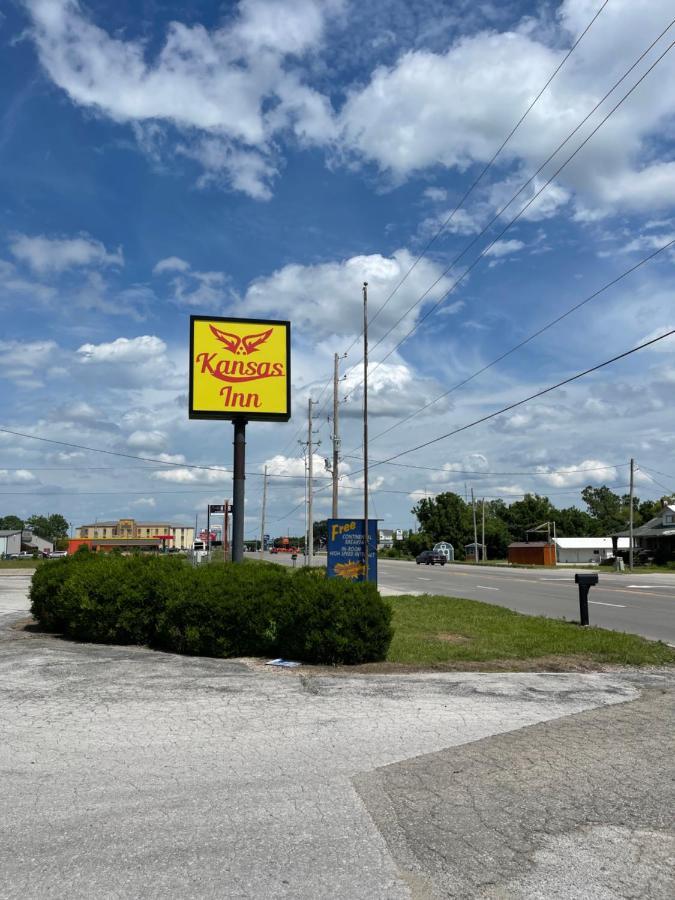 Kansas Inn Independence Exterior photo