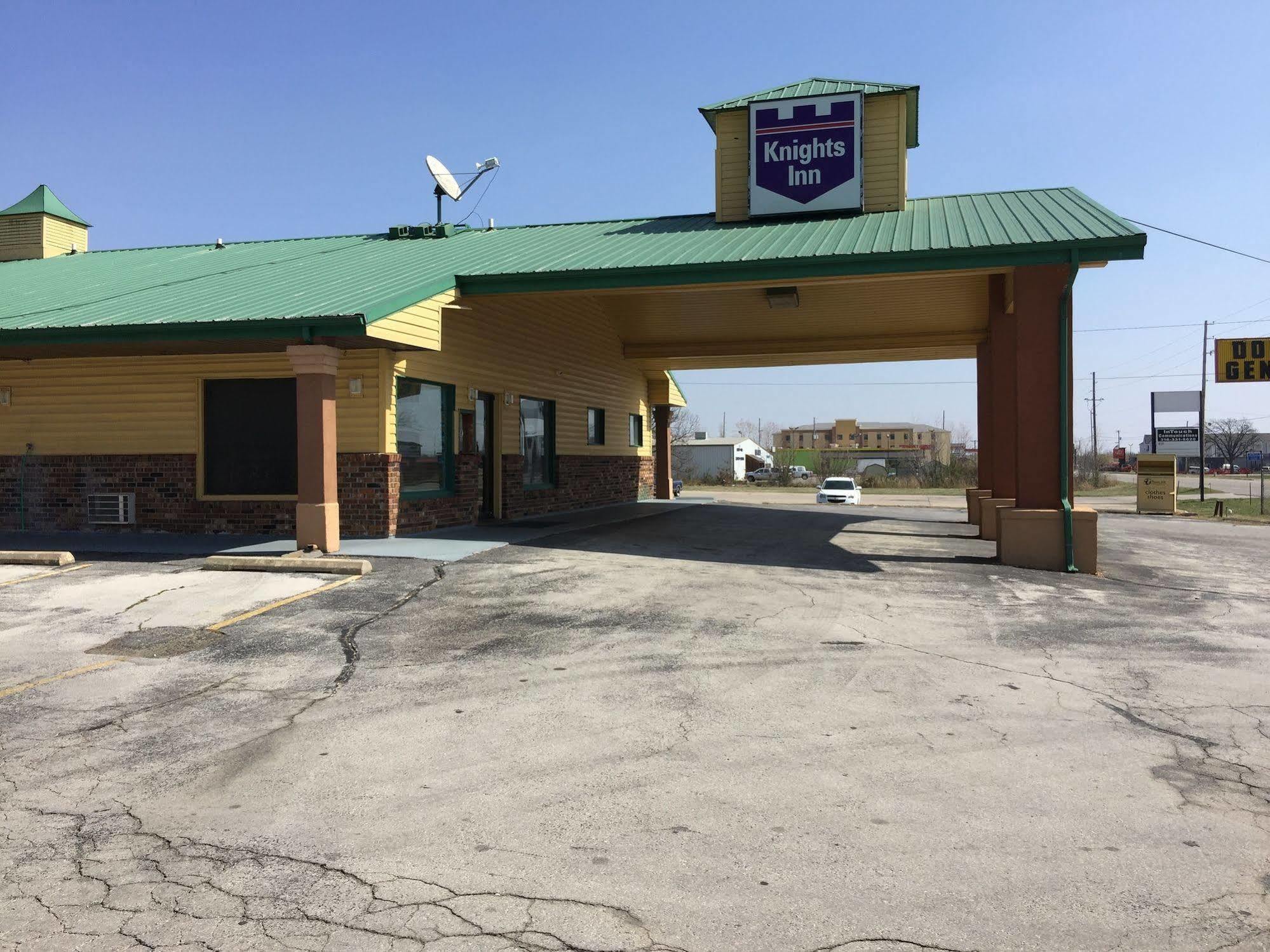 Kansas Inn Independence Exterior photo